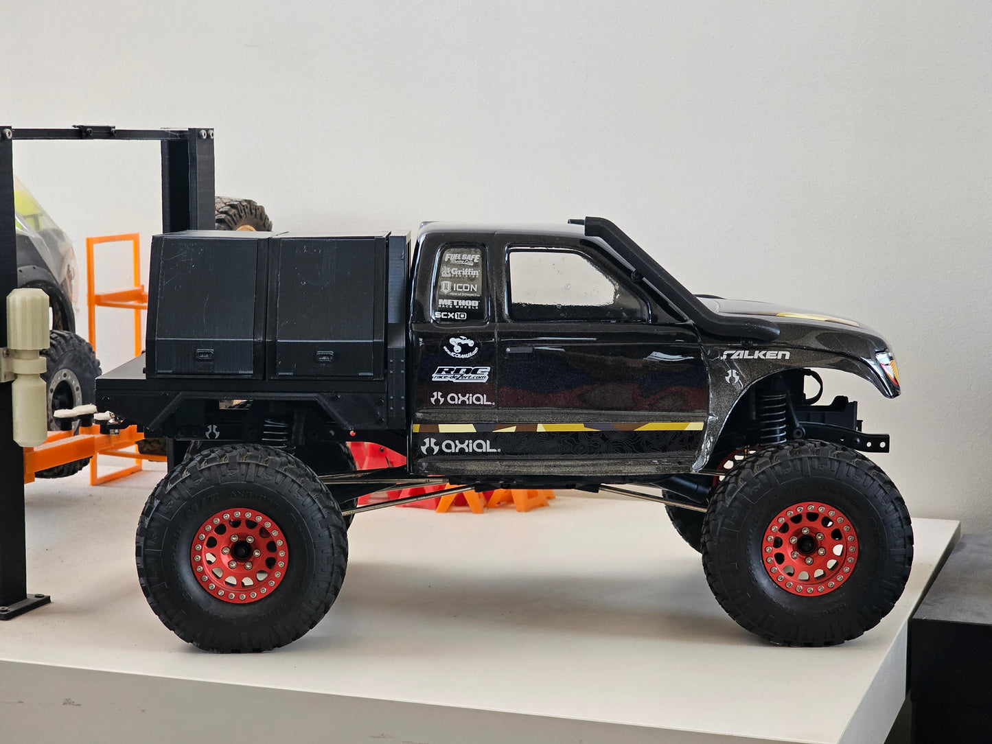 Axial scx10 II Honcho - box