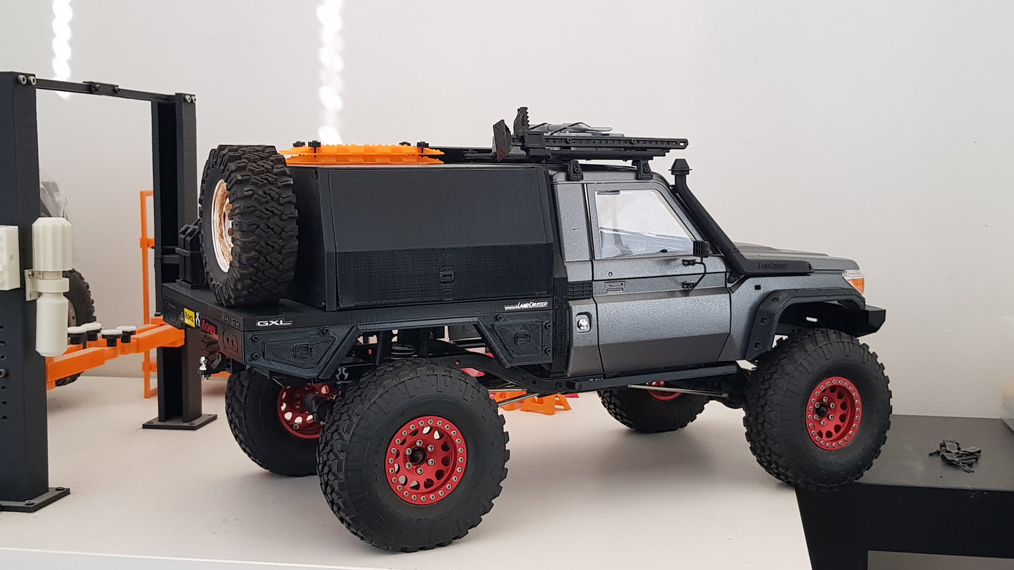 Killer body Toyota Landcruiser LC 70- Full canopy