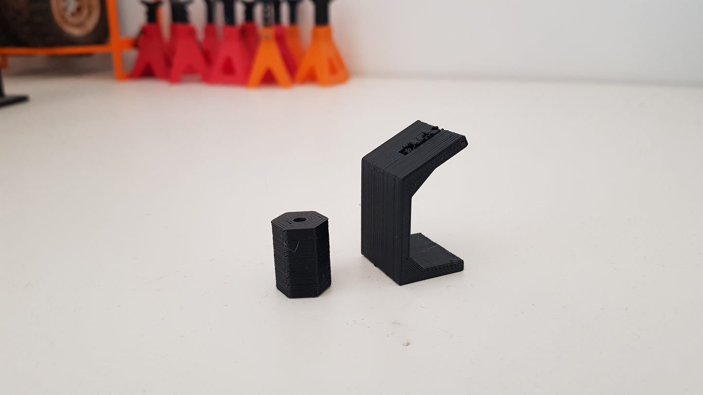 Axial scx10.3 Jeep gladiator JT- Tire carrier