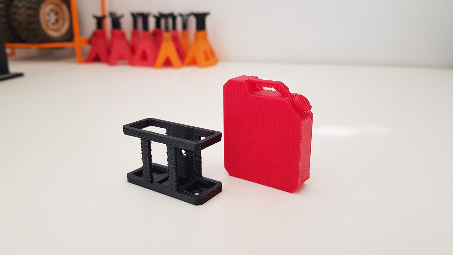 1:10 Scale Jerry can with cage